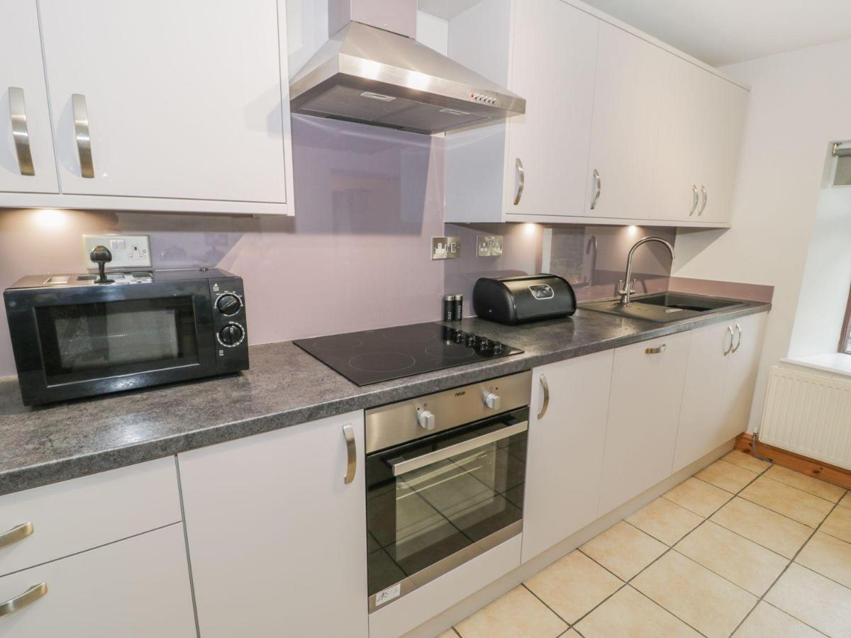 הוילה באלנאו פסטיניוג Bridgeway House מראה חיצוני תמונה